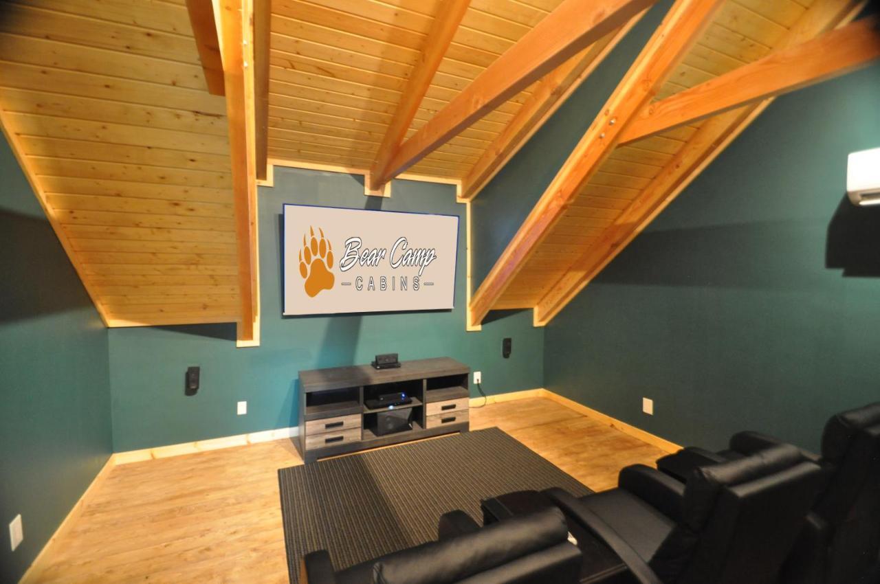 Majestic View Lodge, Amazing Views, Hot Tub, 1089 Free Tickets Each Paid Day, Dollywood And More Gatlinburg Exterior foto